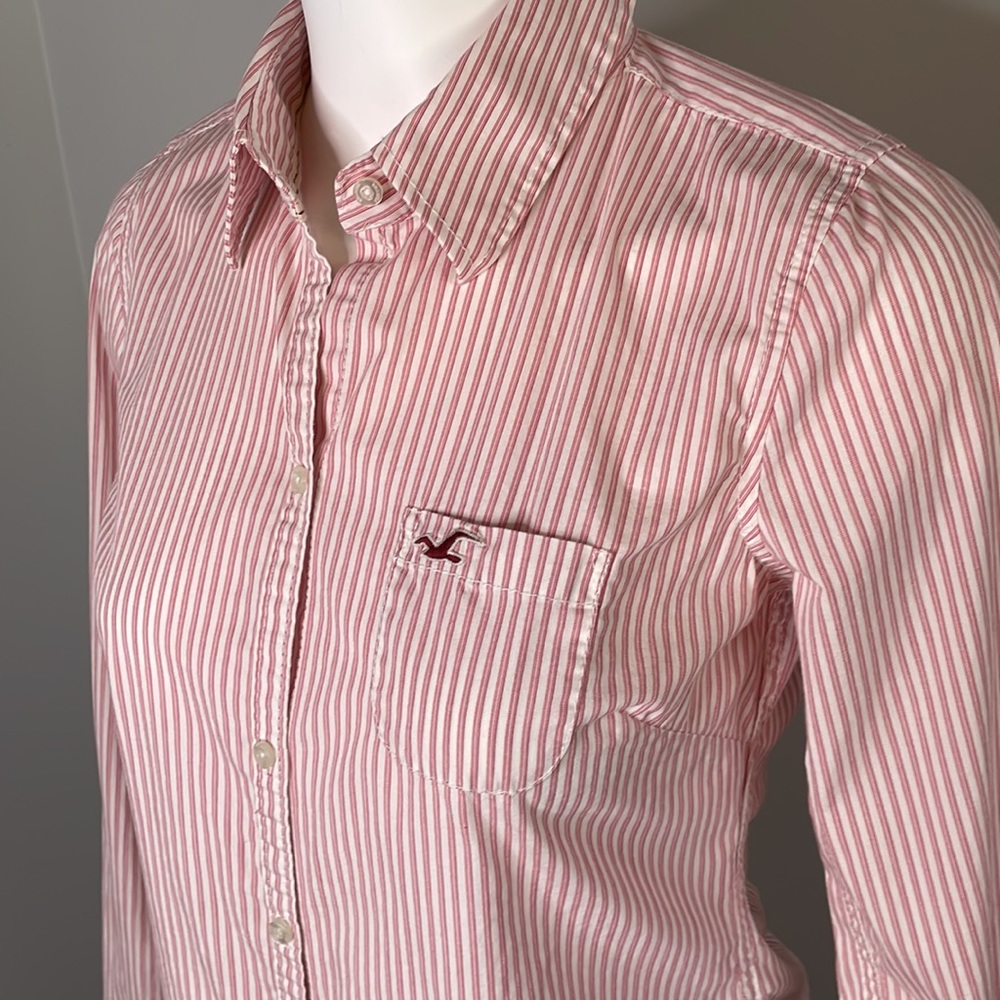 Hollister Pink and White Button Down Shirt